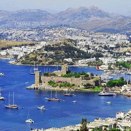 Merih ベッド・アンド・ブレックファスト 3*