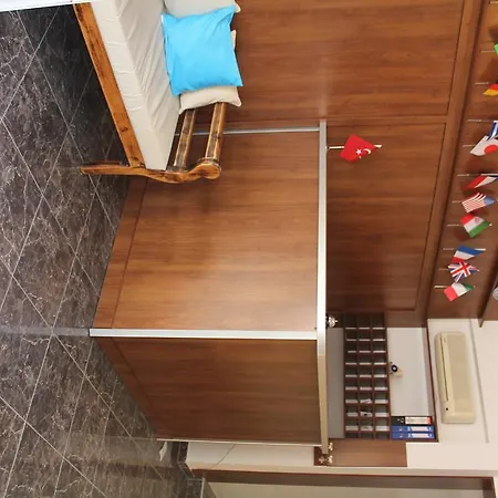 ベッド・アンド・ブレックファスト Merih ボドルム