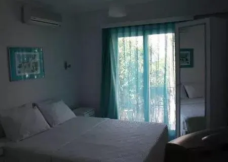 梅里酒店