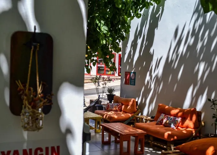 Couette-café Merih 3*